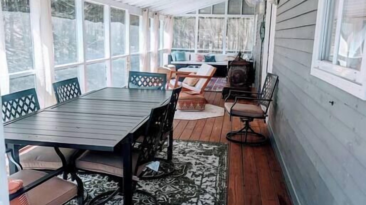 Photo of Others in Nottingham