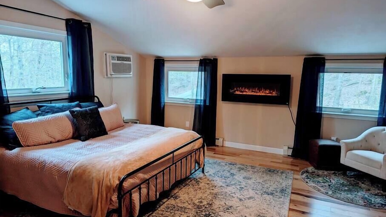 Photo of Others in Nottingham