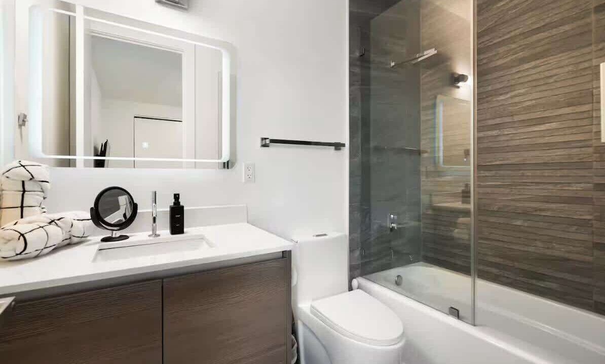 Photo of Bathroom in The Roads