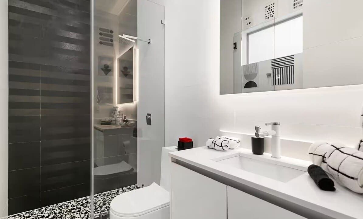 Photo of Bathroom in The Roads