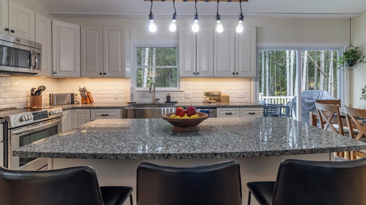 Photo of Kitchen in West Tremont