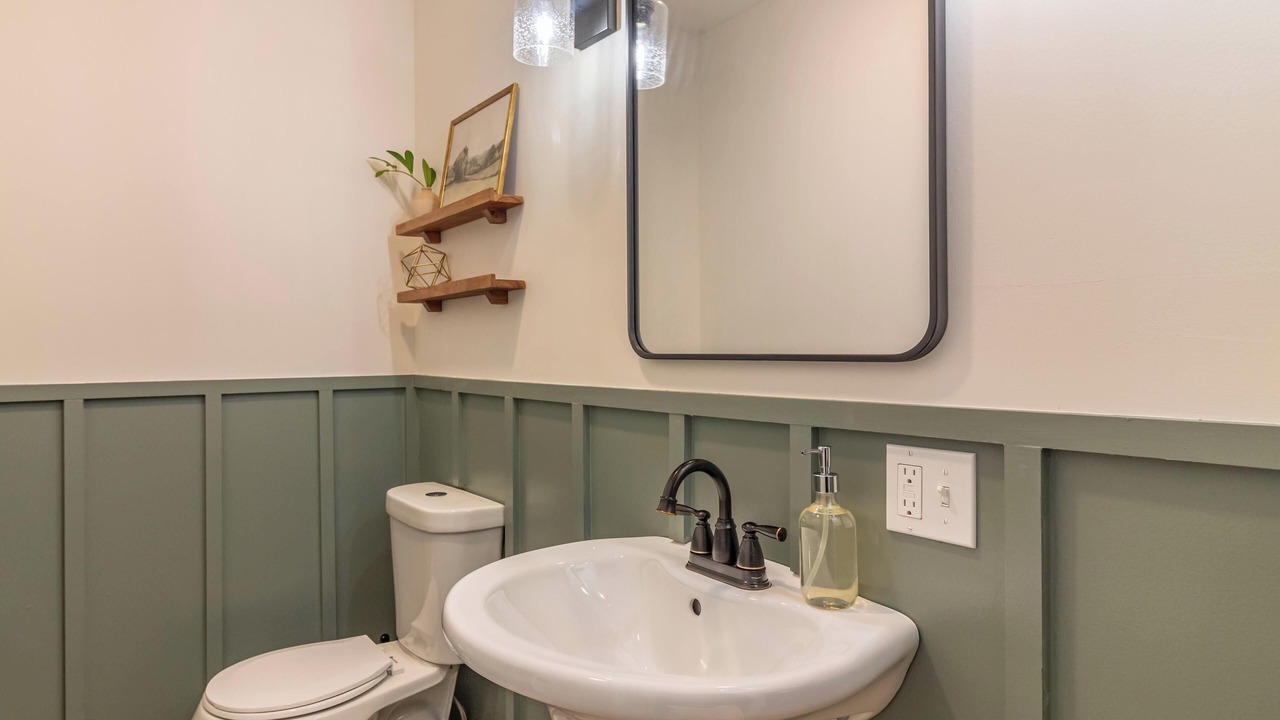 Photo of Bathroom in West Tremont