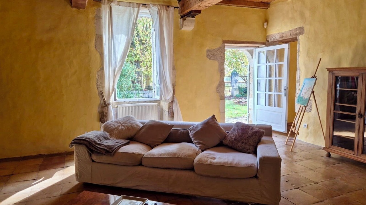 Photo of Livingroom in Ladaux