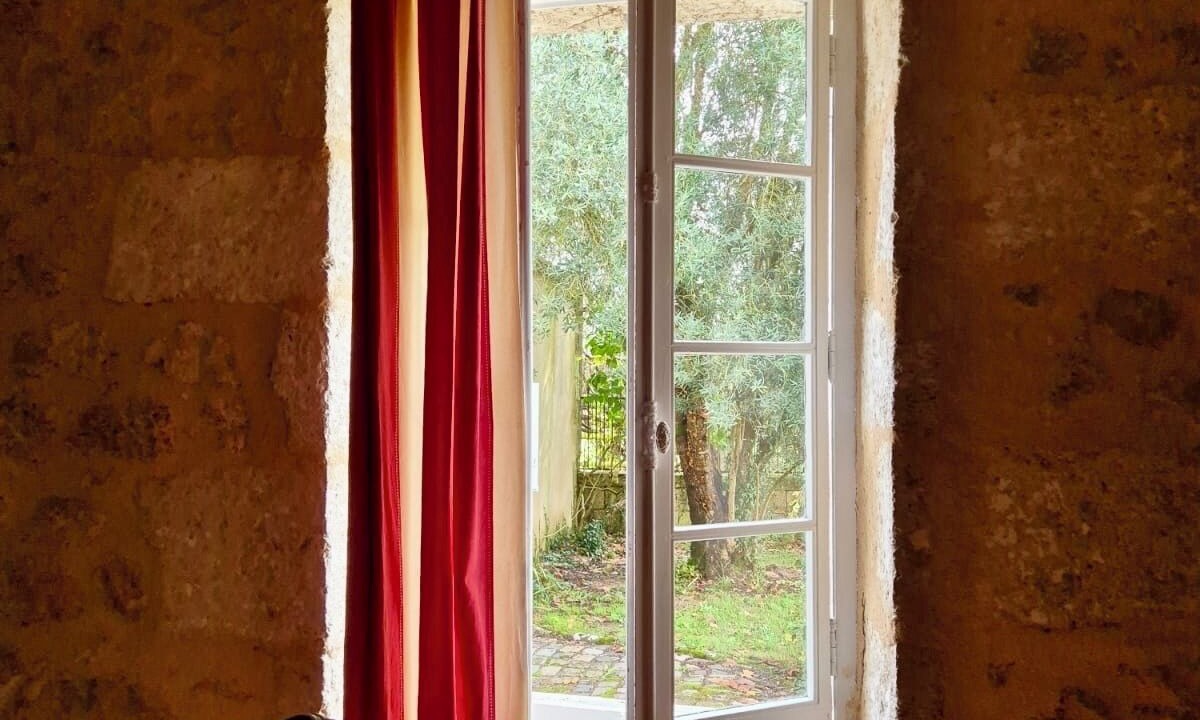 Photo of Others in Ladaux