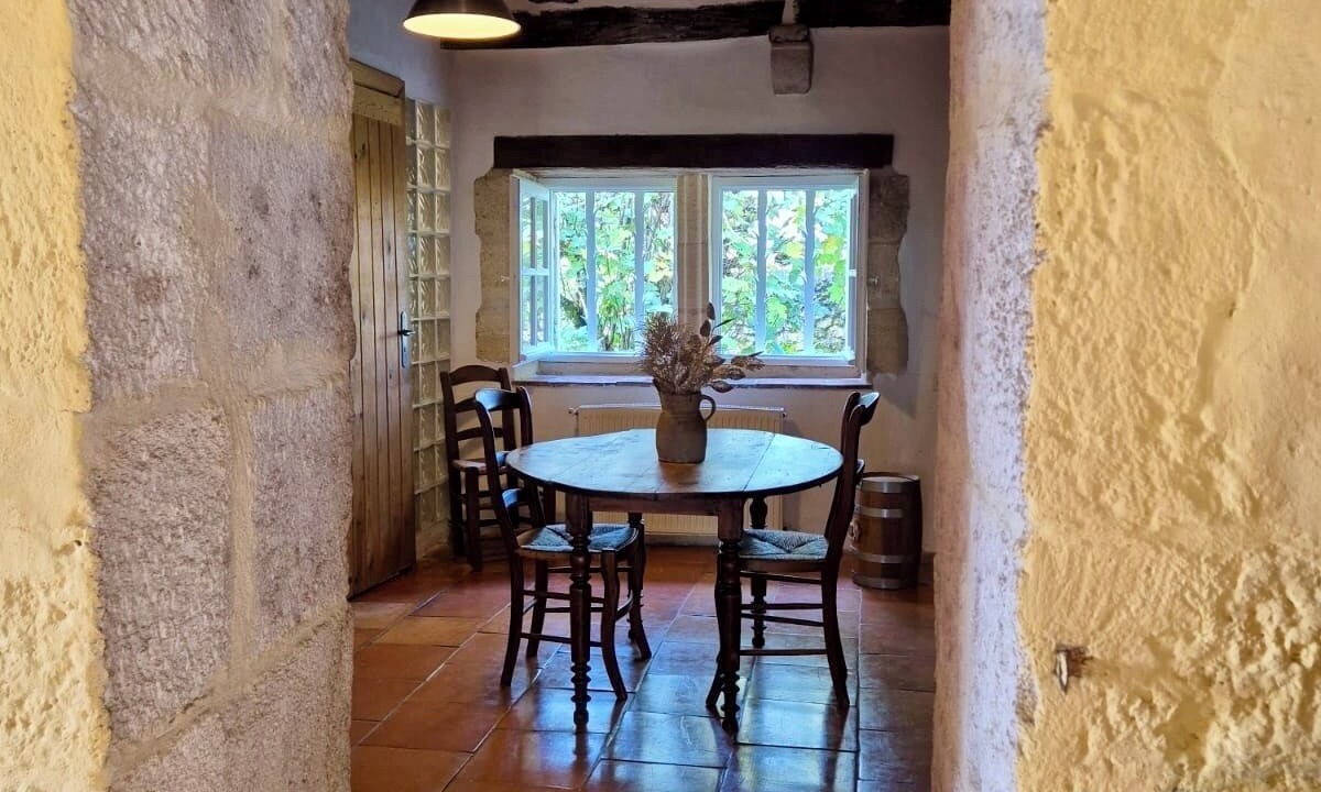 Photo of Others in Ladaux