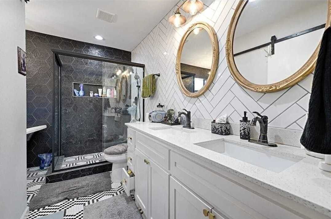 Photo of Bathroom in Plano