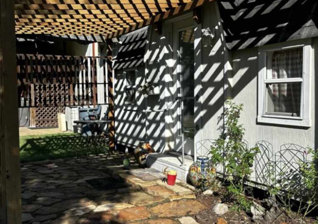 Photo of Outdoor in Jeddo