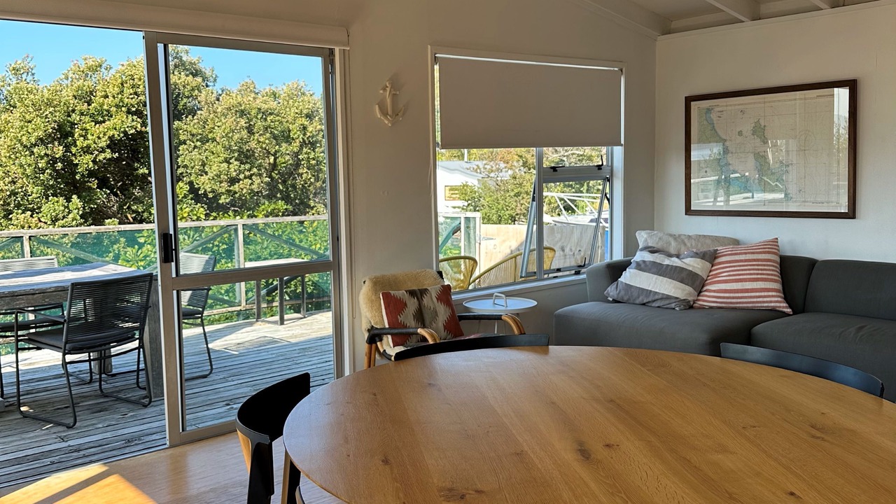 Photo of Livingroom in Hahei