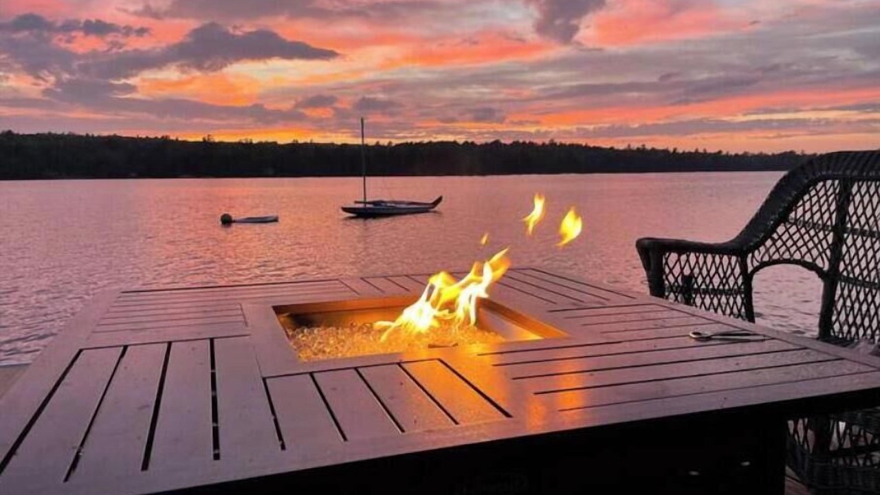 Photo of Outdoor in Surry