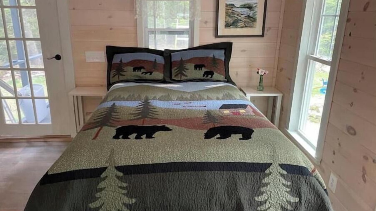 Photo of Bedroom in Surry