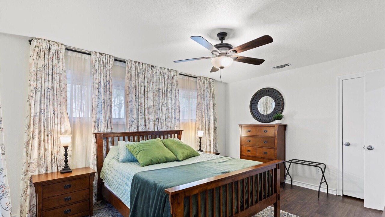 Photo of Bedroom in Seguin