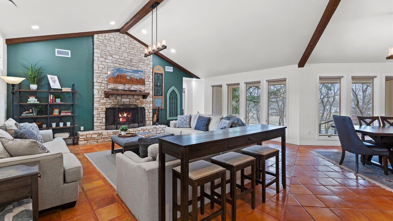 Photo of Livingroom in Seguin