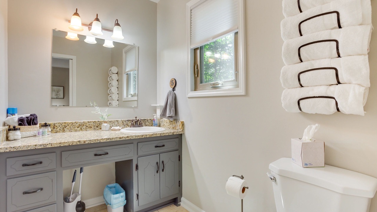 Photo of Bathroom in Tate