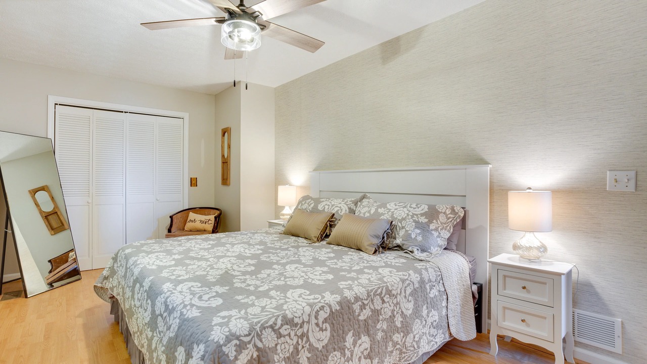 Photo of Bedroom in Tate
