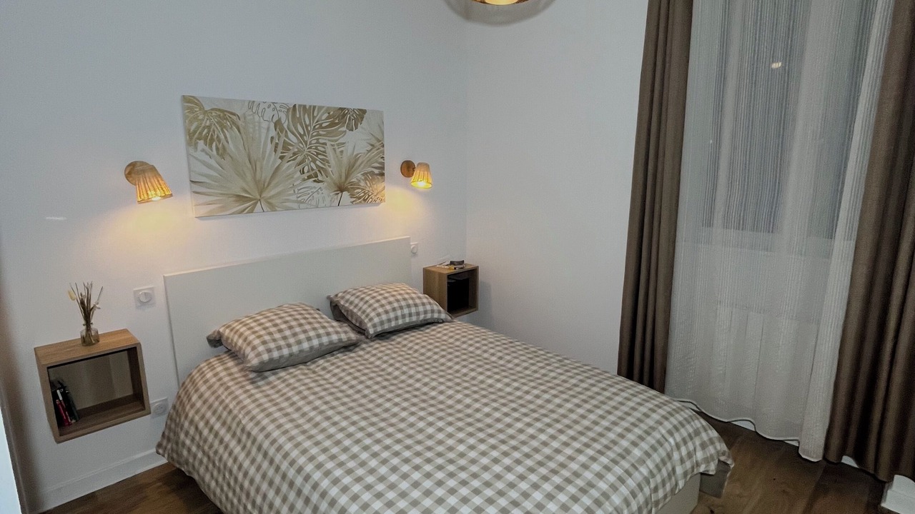 Photo of Bedroom in Tarare