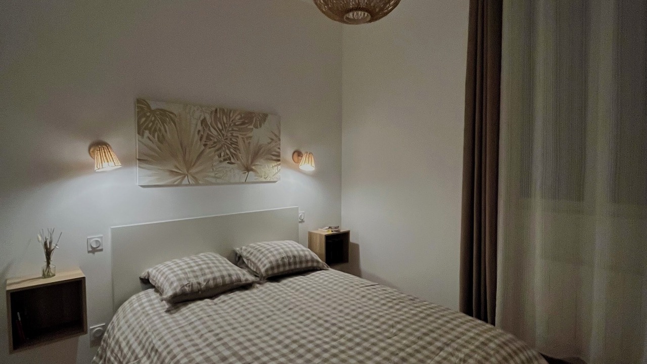 Photo of Bedroom in Tarare