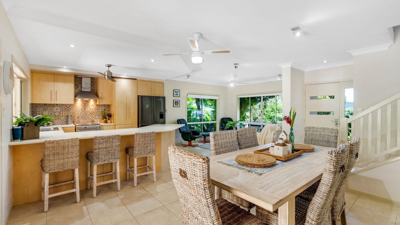 Photo of Others in Redlynch