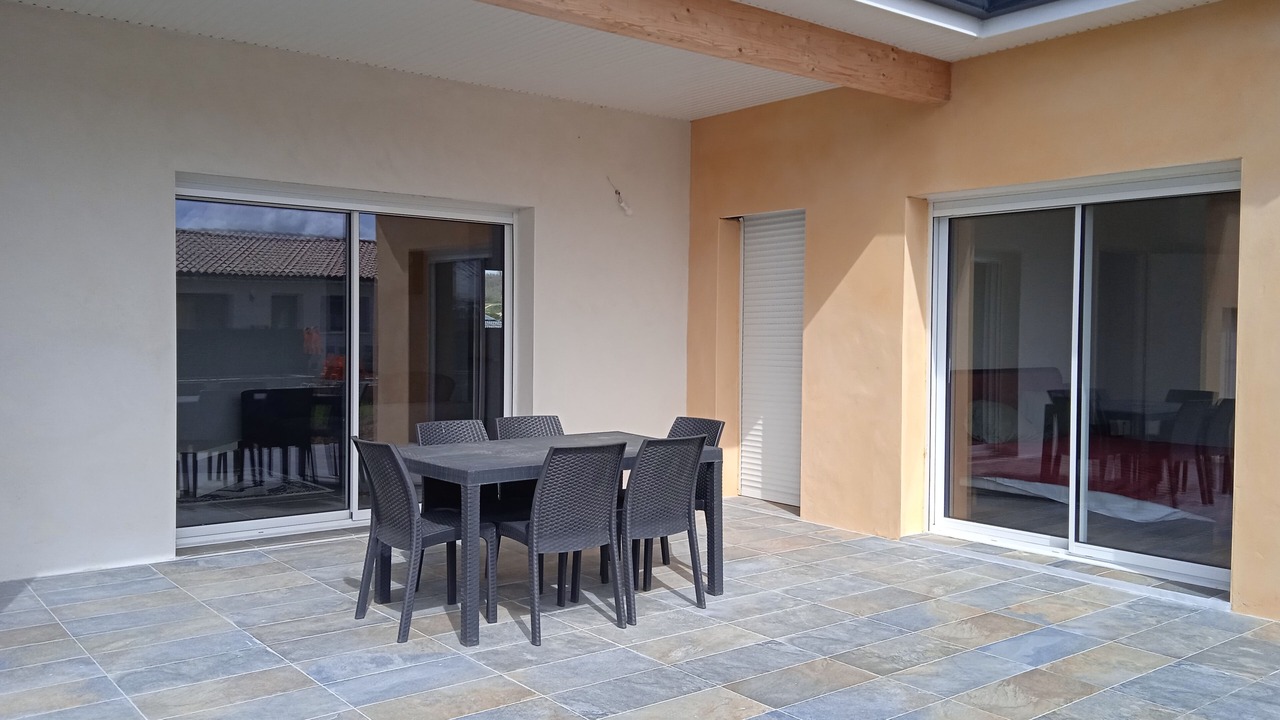 Photo of Outdoor in Malause