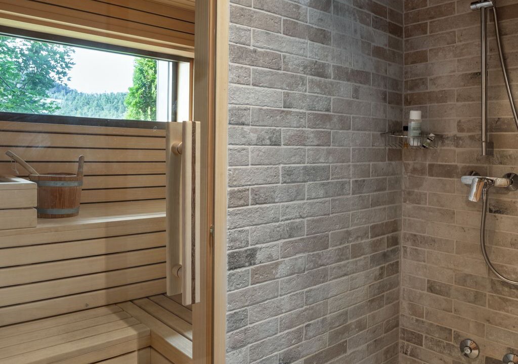 Photo of Bathroom in Fuzine