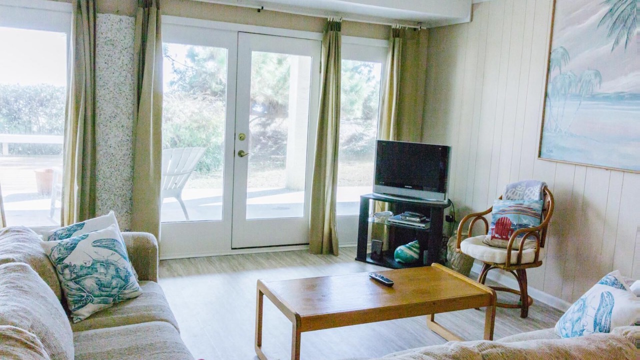 Photo of Livingroom in Saint Helena Island
