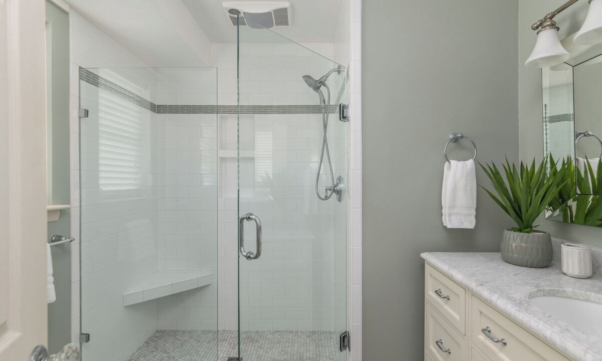 Photo of Bathroom in Beachwalk