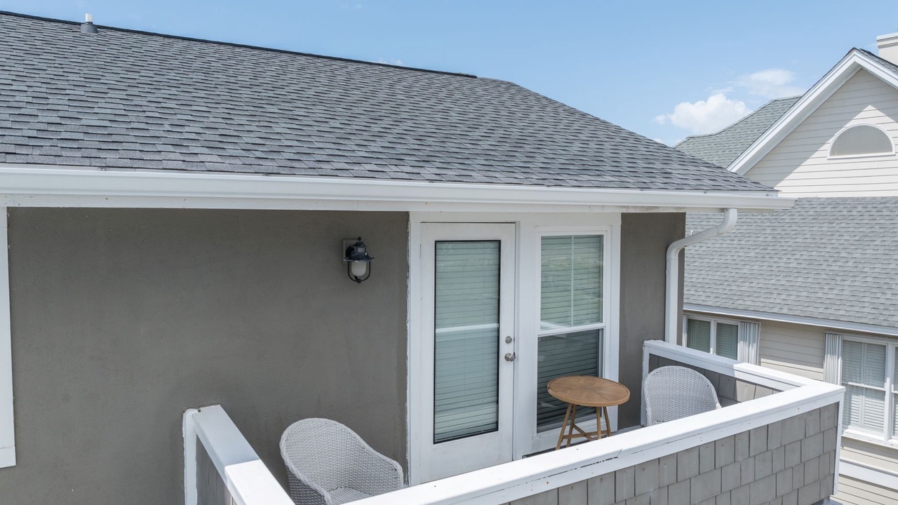 Photo of Patio Balcony in Beachwalk
