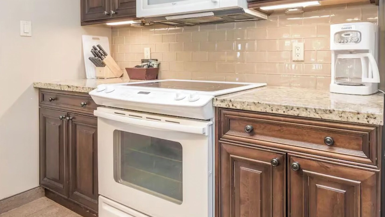 Photo of Kitchen in Oro-Medonte