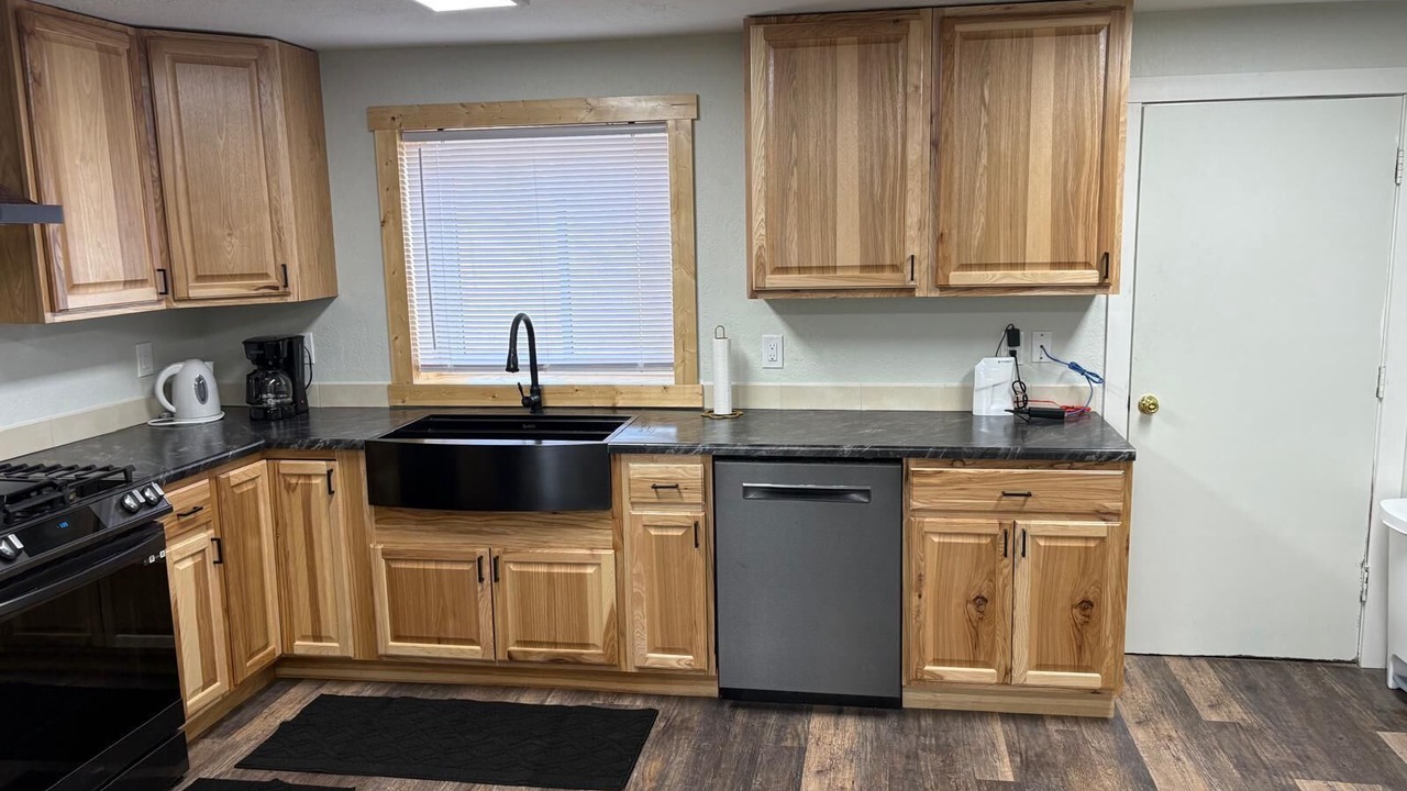 Photo of Kitchen in Lingle