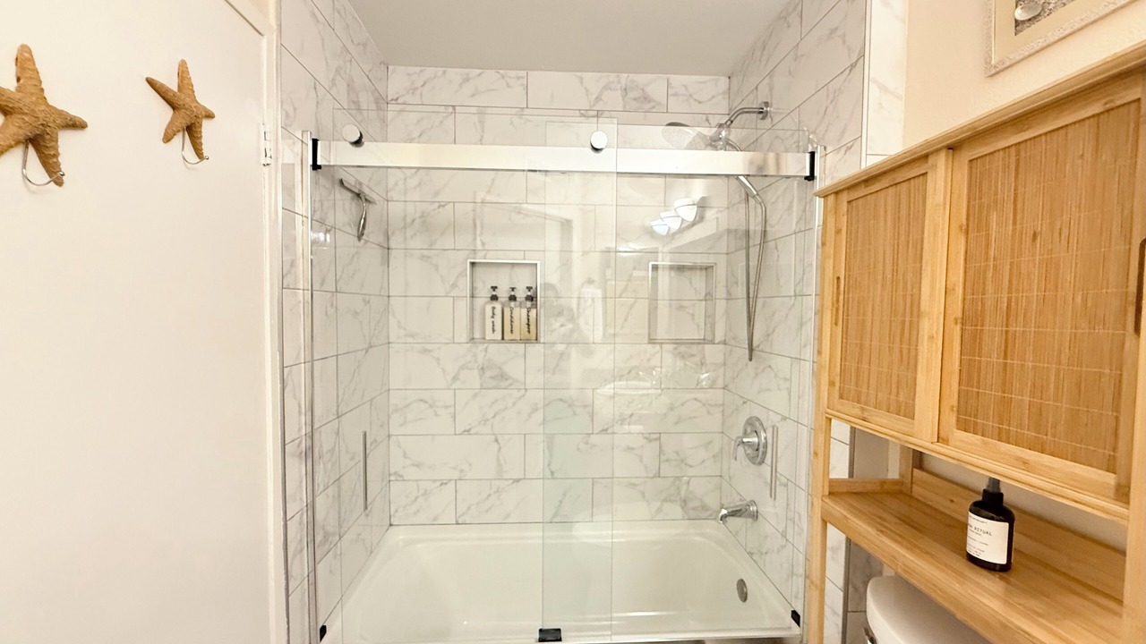 Photo of Bathroom in Sherman Oaks