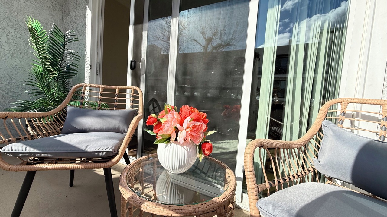 Photo of Patio Balcony in Sherman Oaks