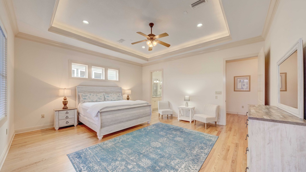 Photo of Bedroom in Crescent Beach