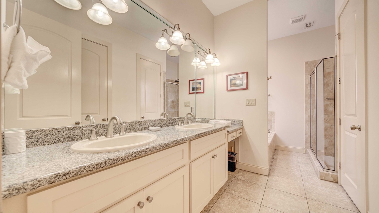 Photo of Bathroom in Crescent Beach