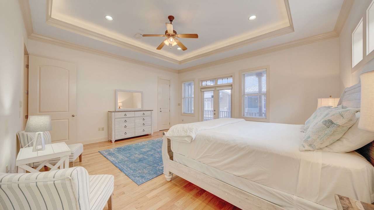 Photo of Bedroom in Crescent Beach