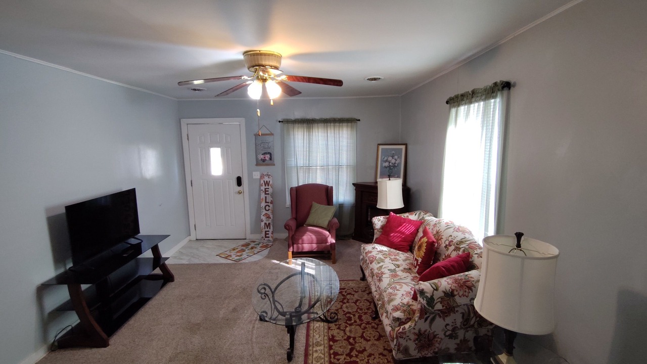 Photo of Livingroom in Licking