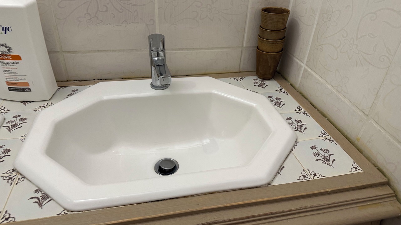 Photo of Bathroom in Conie-Molitard