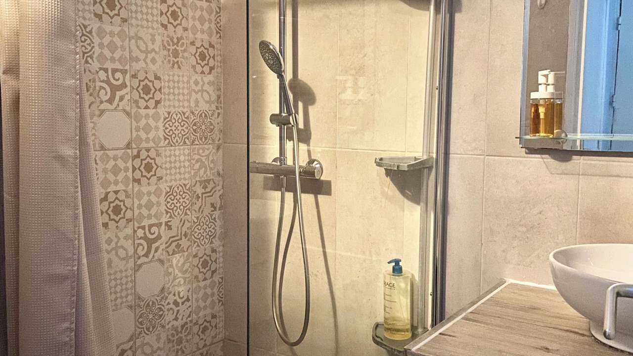 Photo of Bathroom in Quartier de la Maison-Blanche