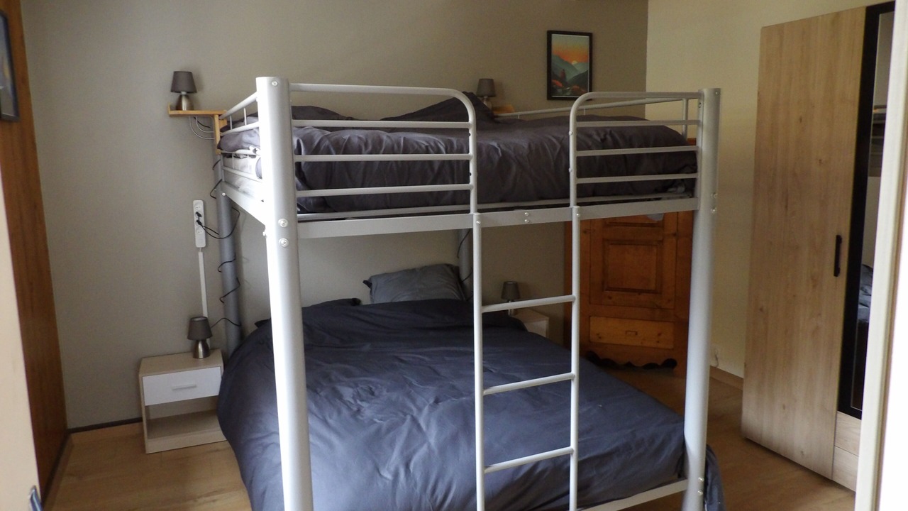 Photo of Bedroom in Saint-Martin-sur-la-Chambre