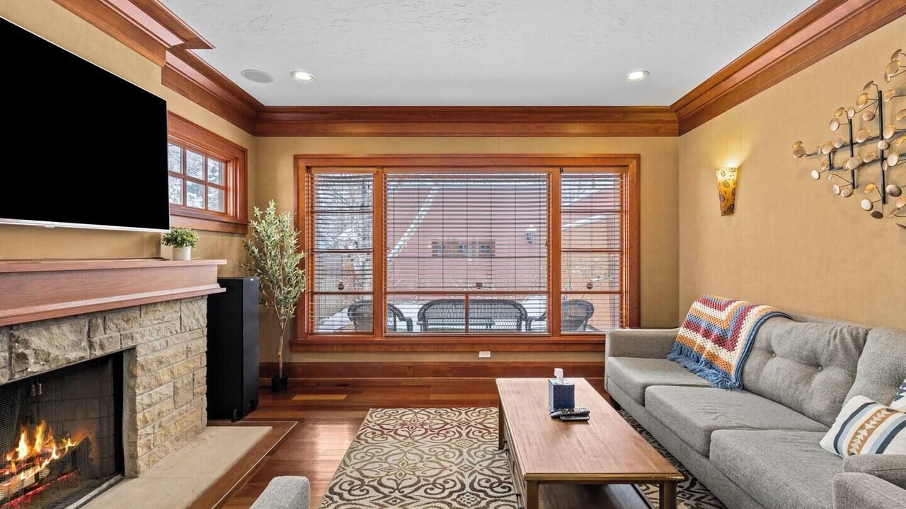 Photo of Livingroom in Sunset