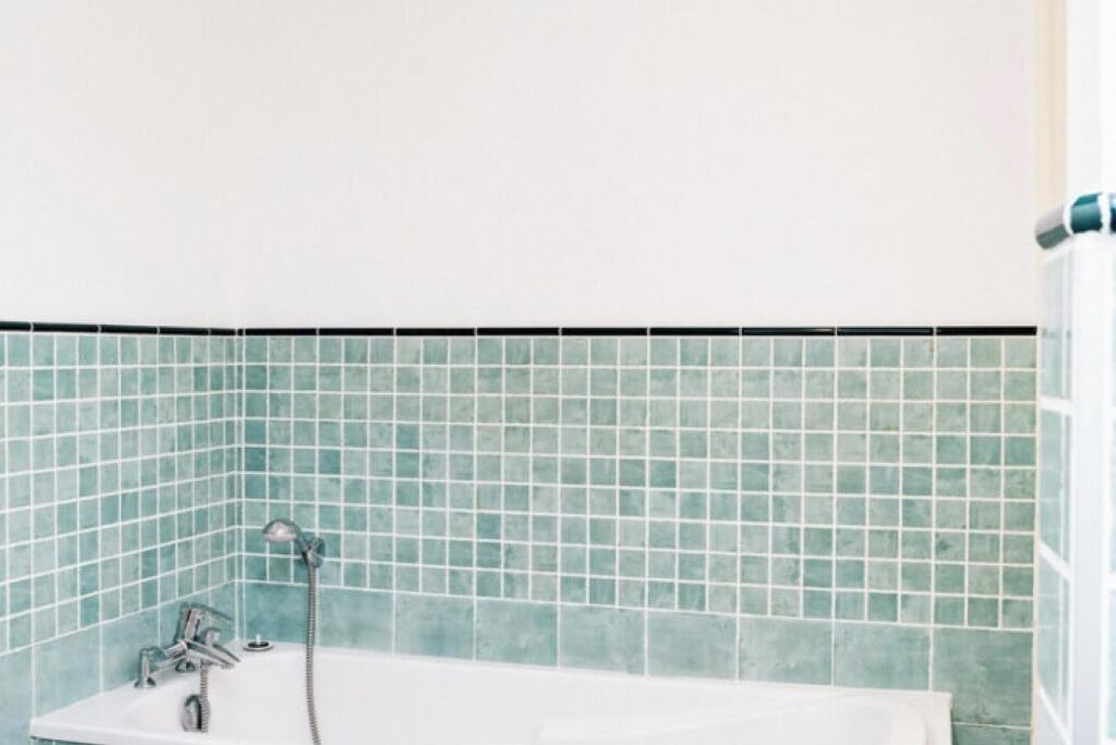 Photo of Bathroom in Siran