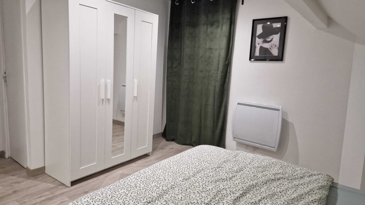 Photo of Bedroom in Argenteuil