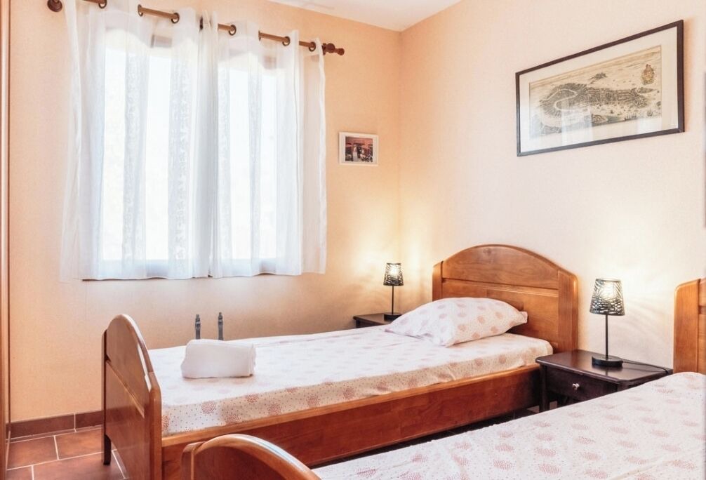 Photo of Bedroom in Oupia