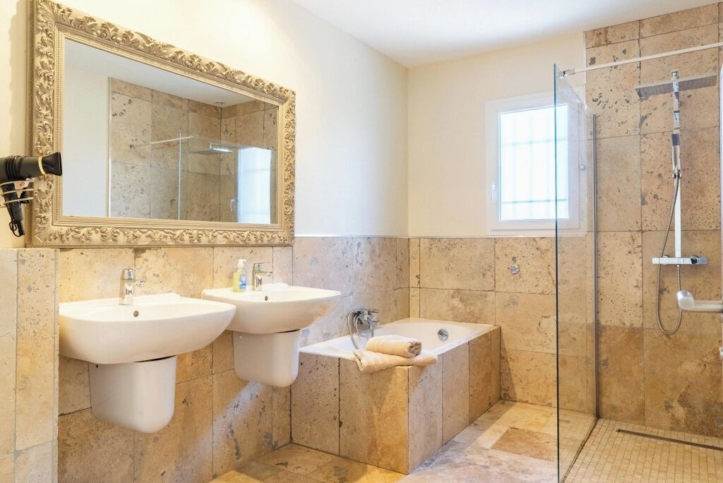 Photo of Bathroom in Pouzols-Minervois