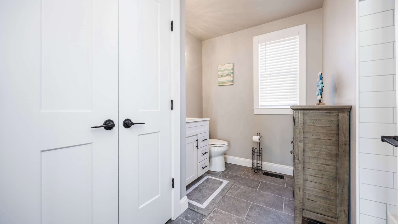 Photo of Bathroom in West Ocean City