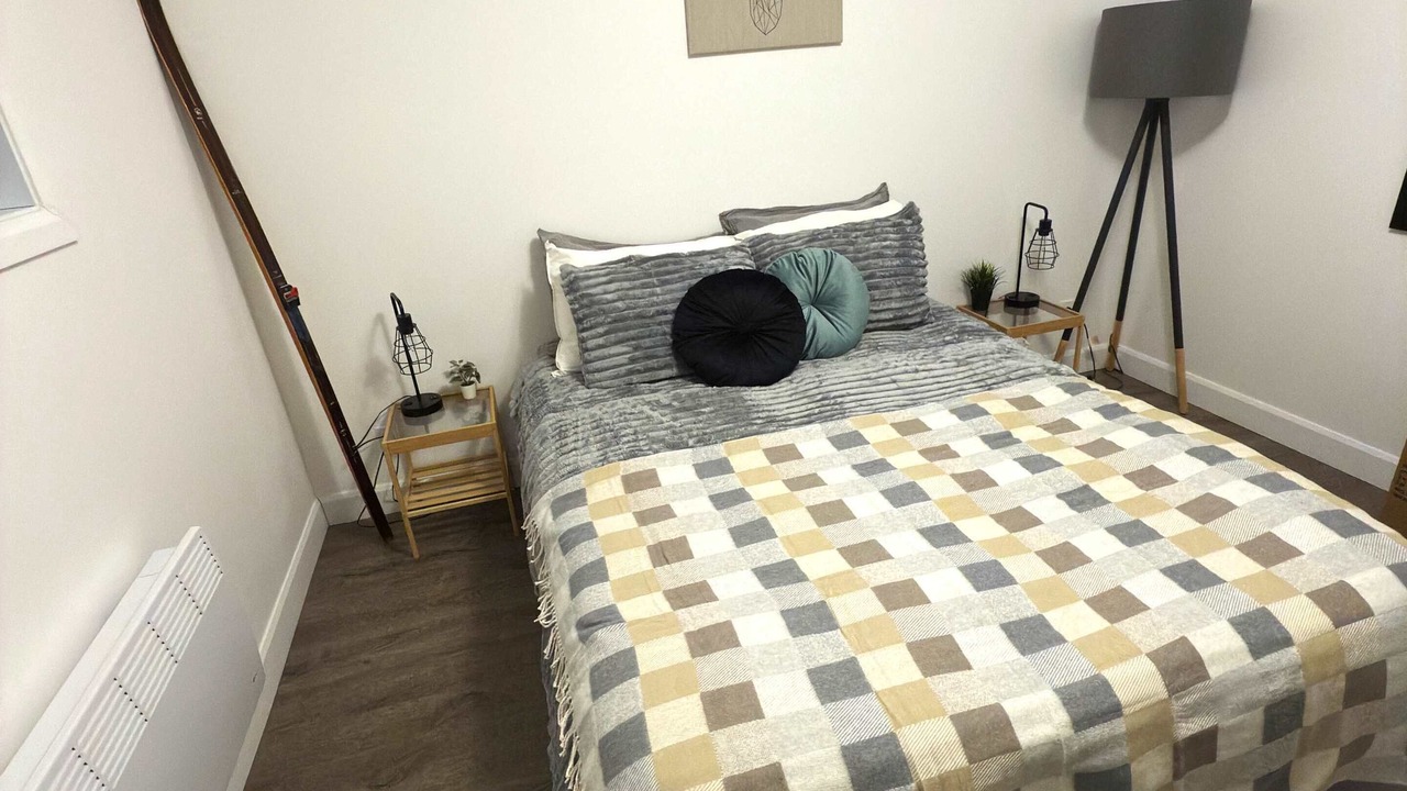 Photo of Bedroom in Saint-Philemon
