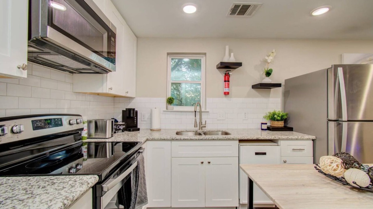 Photo of Kitchen in Greater East End