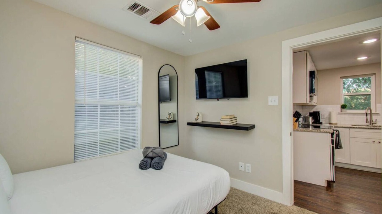 Photo of Bedroom in Greater East End