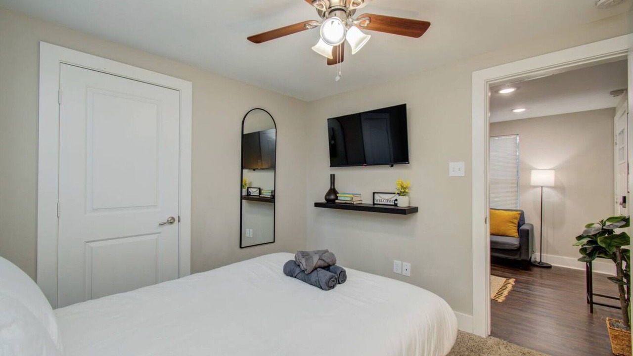 Photo of Bedroom in Greater East End