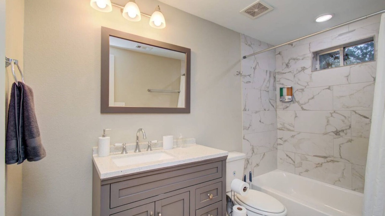 Photo of Bathroom in Greater East End