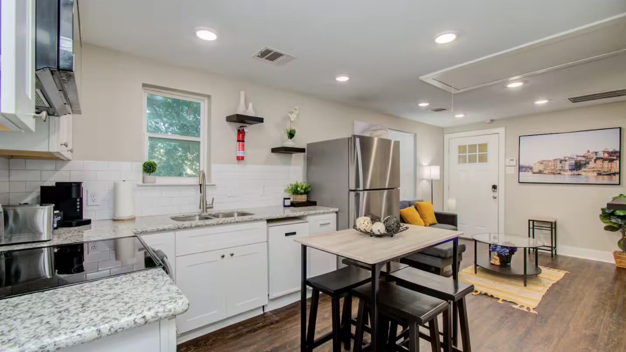 Photo of Kitchen in Greater East End