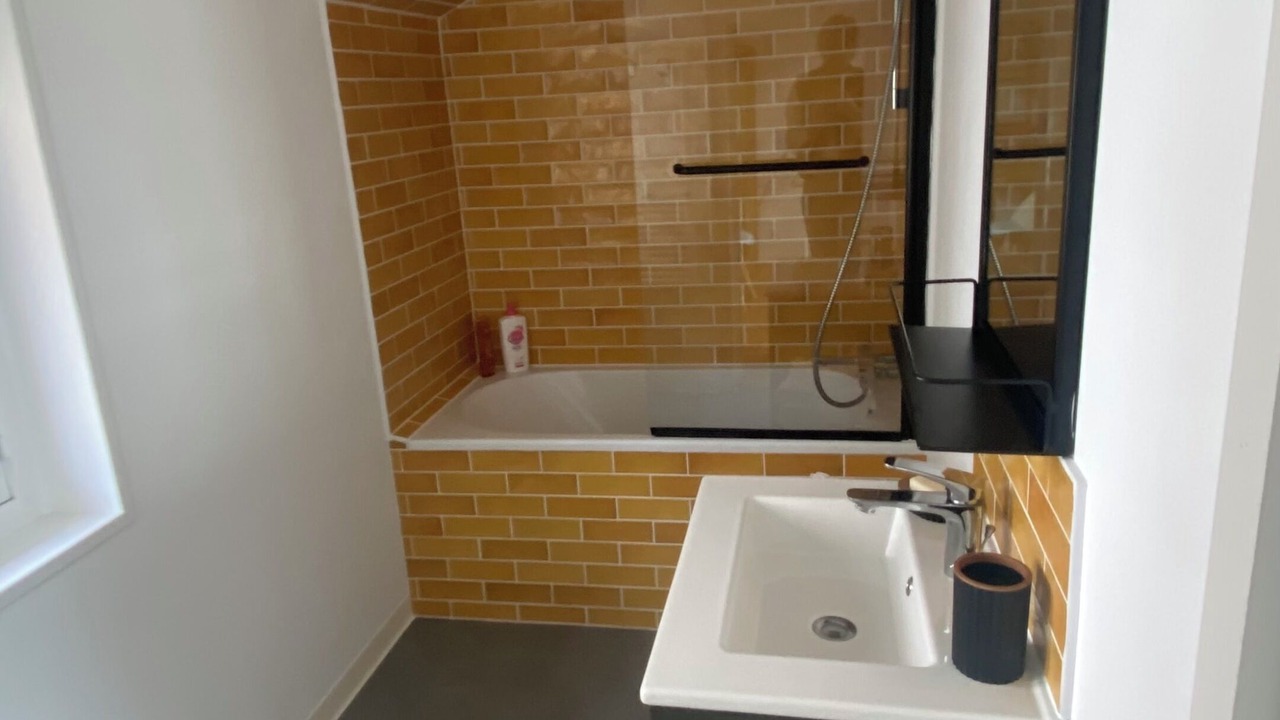 Photo of Bathroom in Amboise